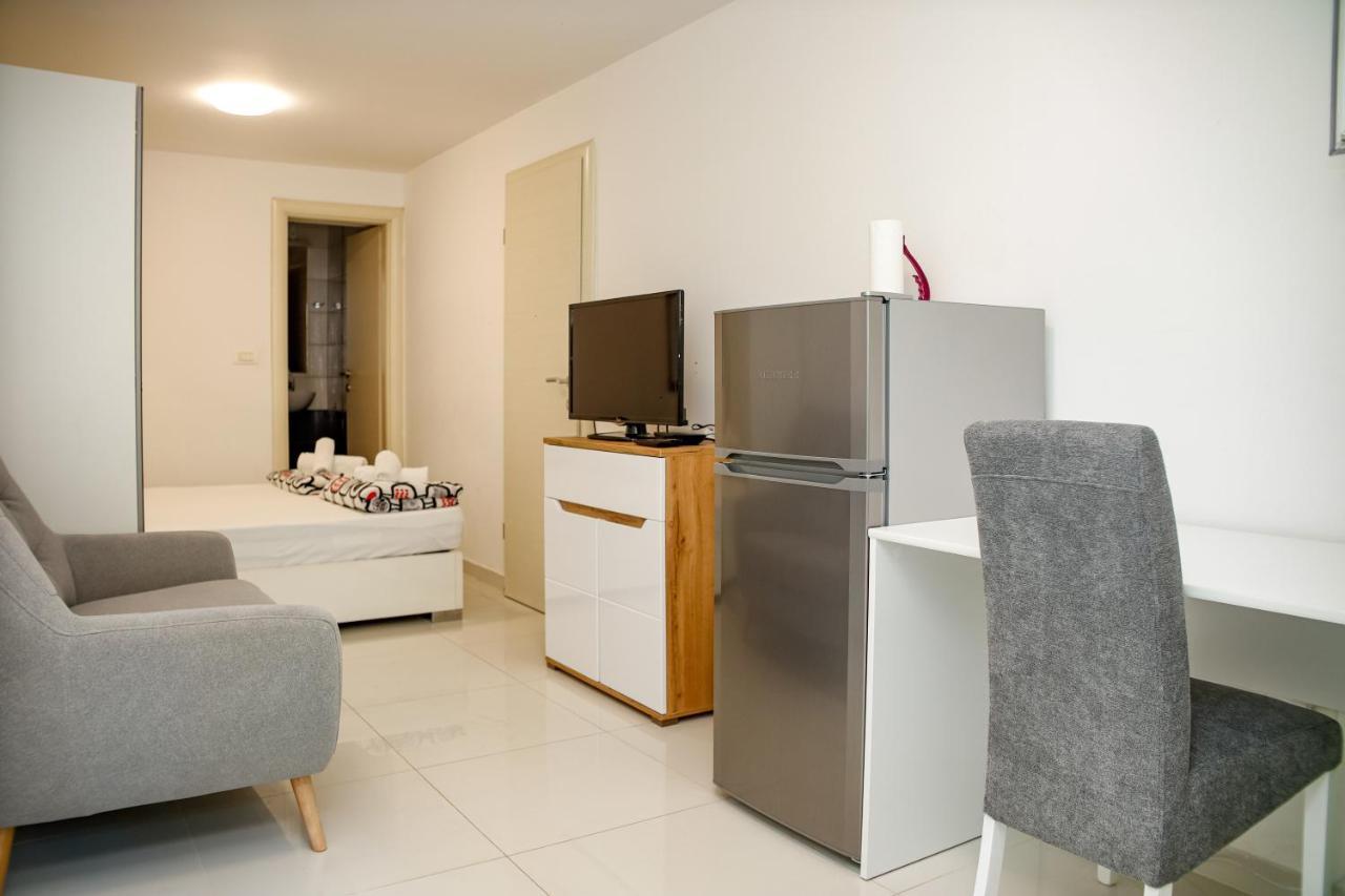 Studio Apartman 호텔 스플리트 외부 사진
